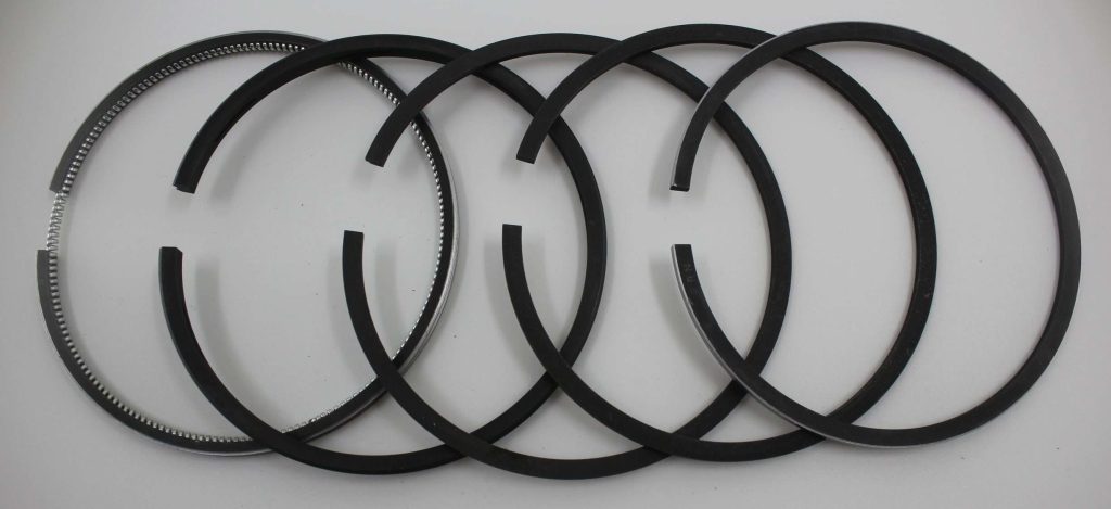 Kubota Z1100A Piston Ring Kit Std, 88mm Bore Size